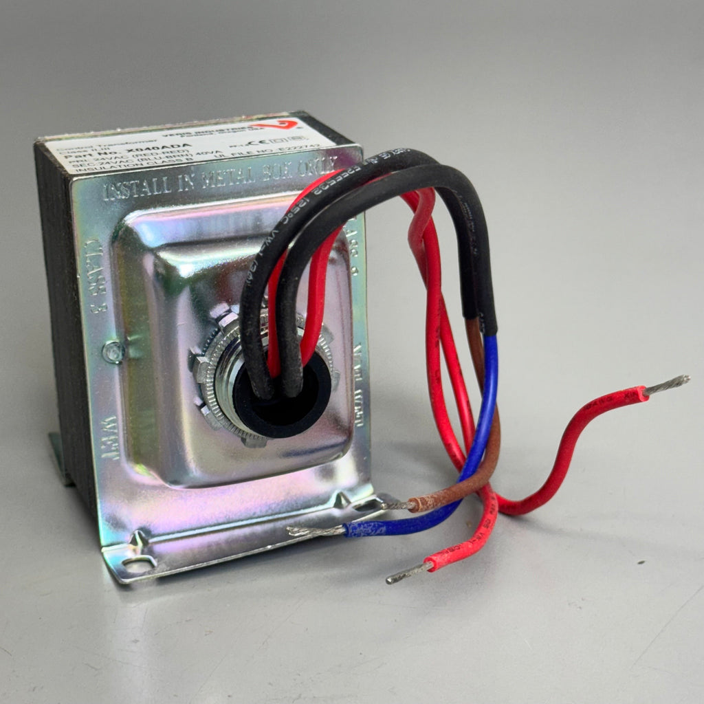 VERIS Power Transformer 1 Hub 1 Foot 24 VAC 40VA 3”Hx2 1/2”Lx2”W X040ADA