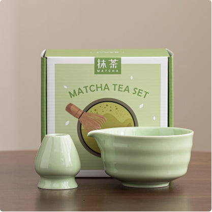 Ceramic Matcha Bowl Set – Two-Piece Stoneware
