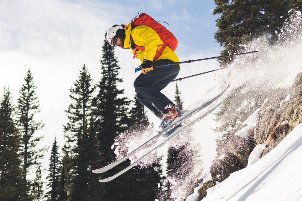 Team Wendy M-216 | w/ Princeton Tec Light & Superior Ventilation | Professional Ski Helmet