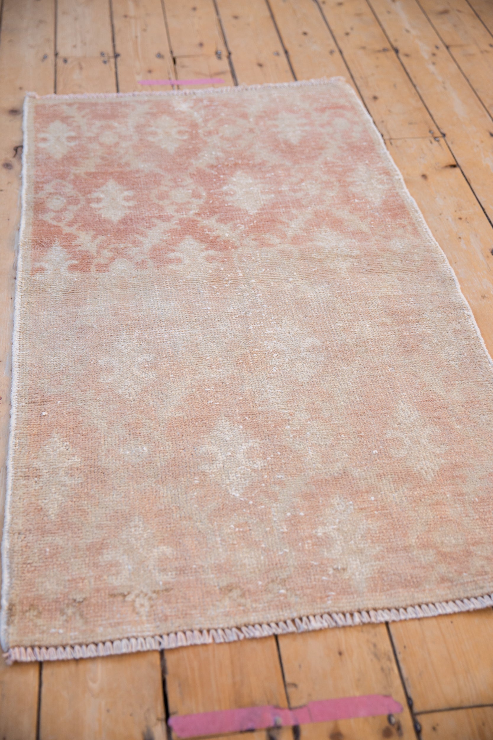 2.5x4.5 Vintage Distressed Oushak Rug