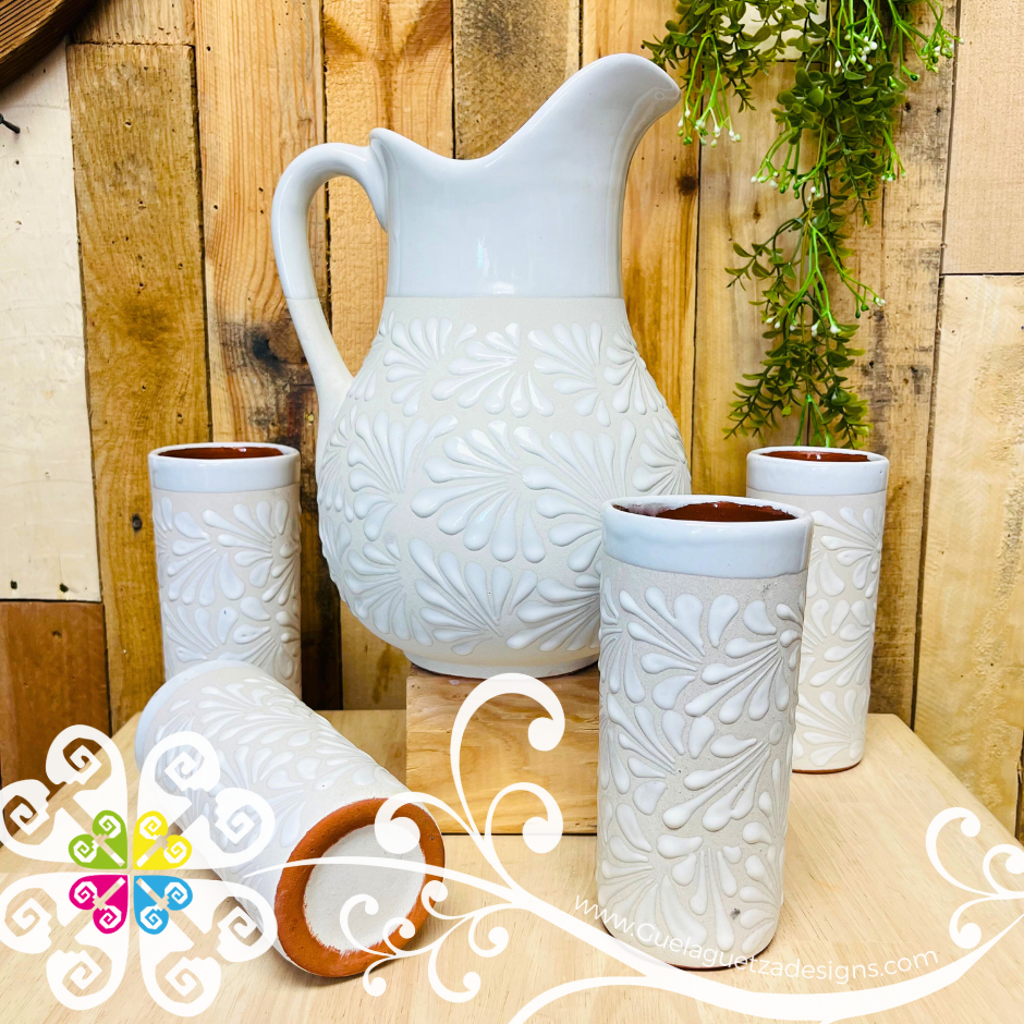 White Espiga Pato Pitcher Set - 4 Cups