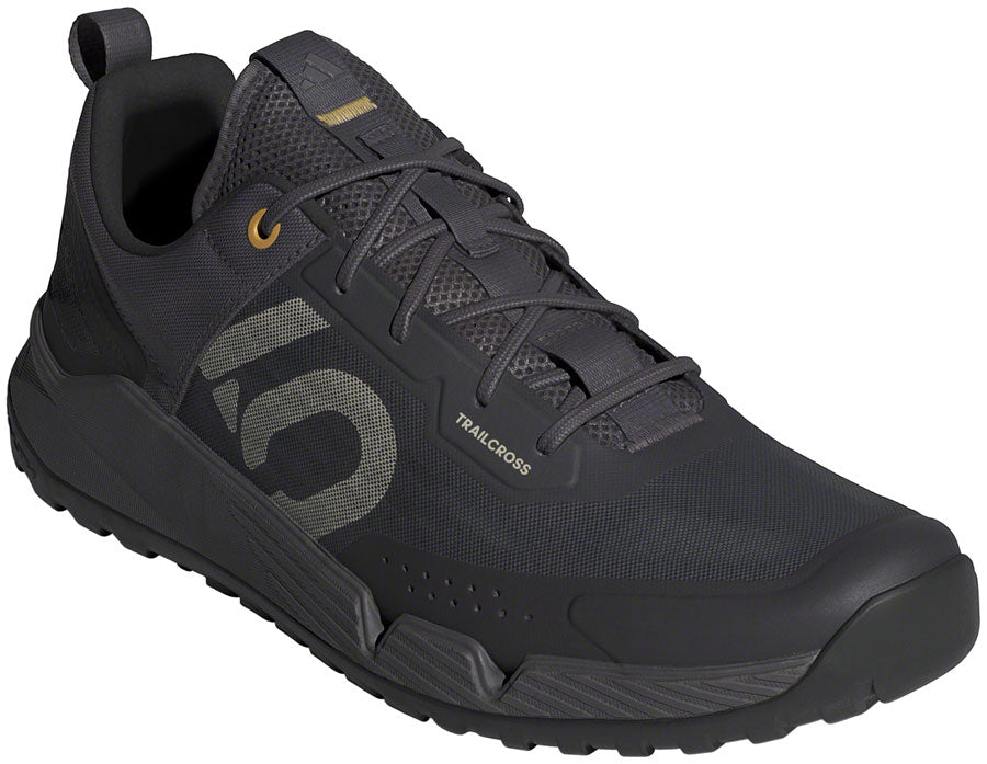Trailcross LT Shoes - Men's Charcoal/Putty Gray/Oat 10
