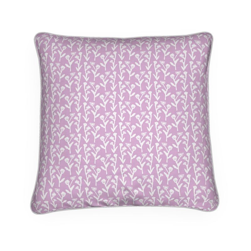 Ivy Manor Throw Pillow (Lilac)