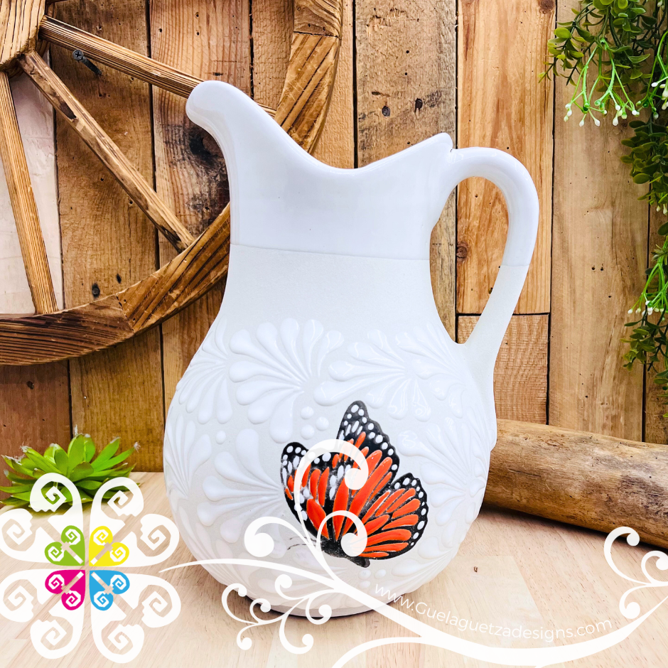 Mariposa White Espiga Pato Pitcher Set - 4 Mugs