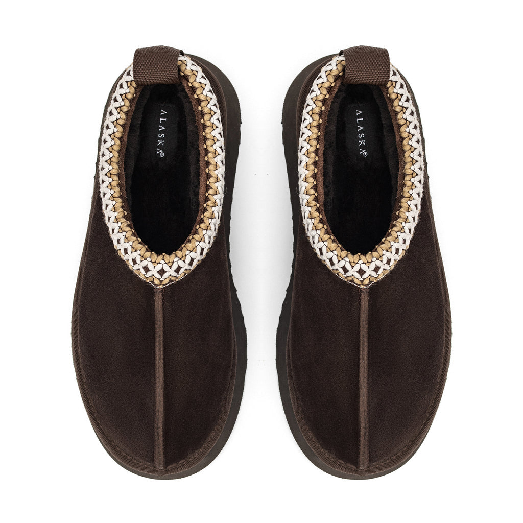 Alaska Shearling Slippers in Brown