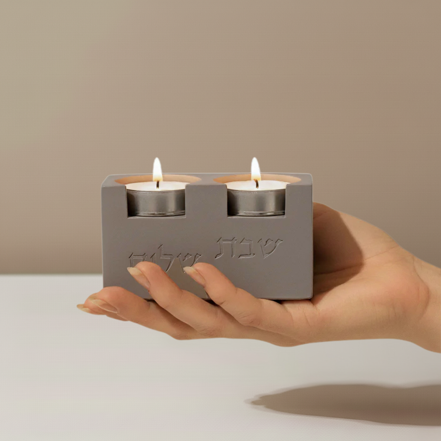 Set of Candle Holders for Shabbat with an elegant concrete tray - Urban Shabbat Series