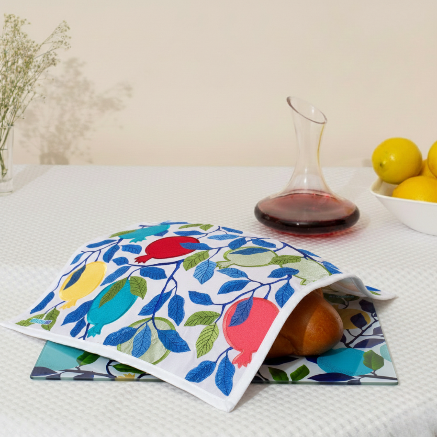 Luxury Tempered Glass Challah Tray for Shabbat – Rimon Glam Series