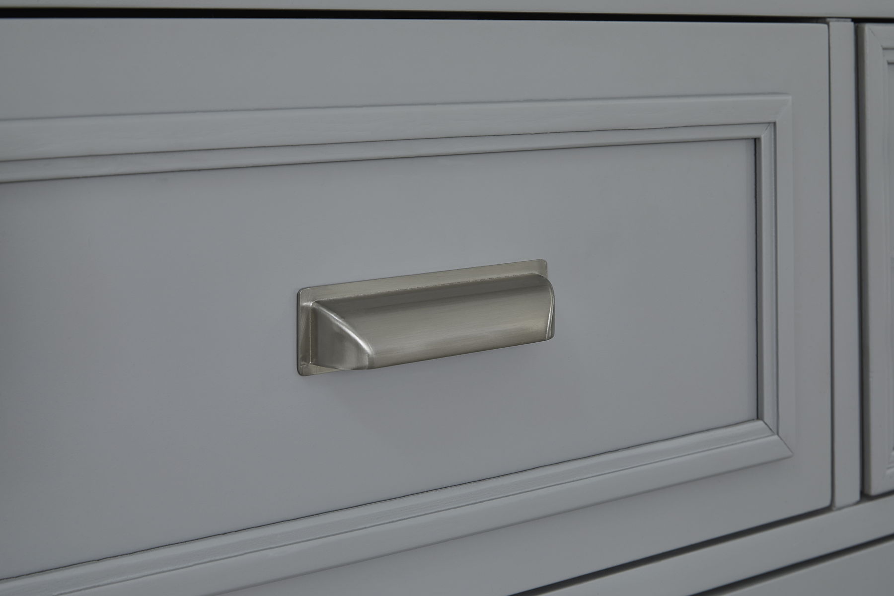 Charleston - Door Chest