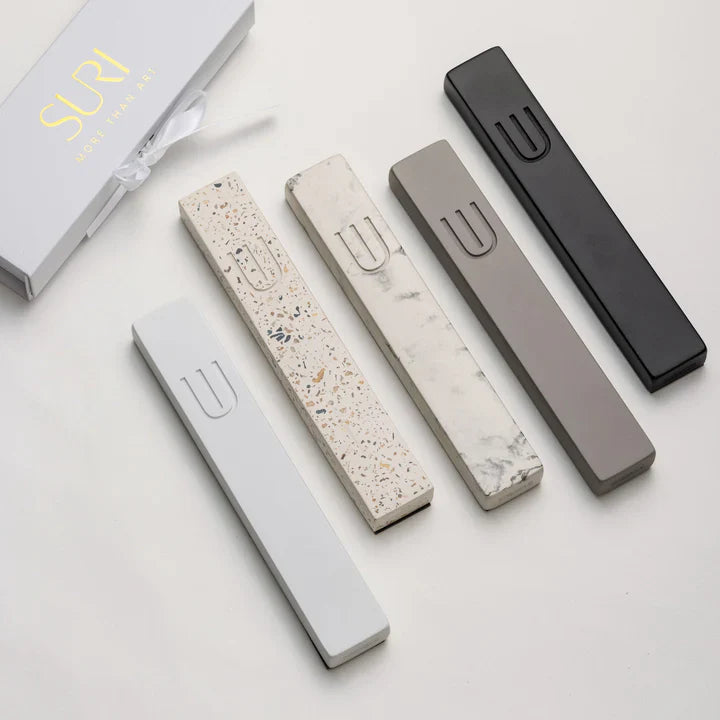 Sculpted Concrete Mezuzah with Clean Architectural Lines – Timeless Collection