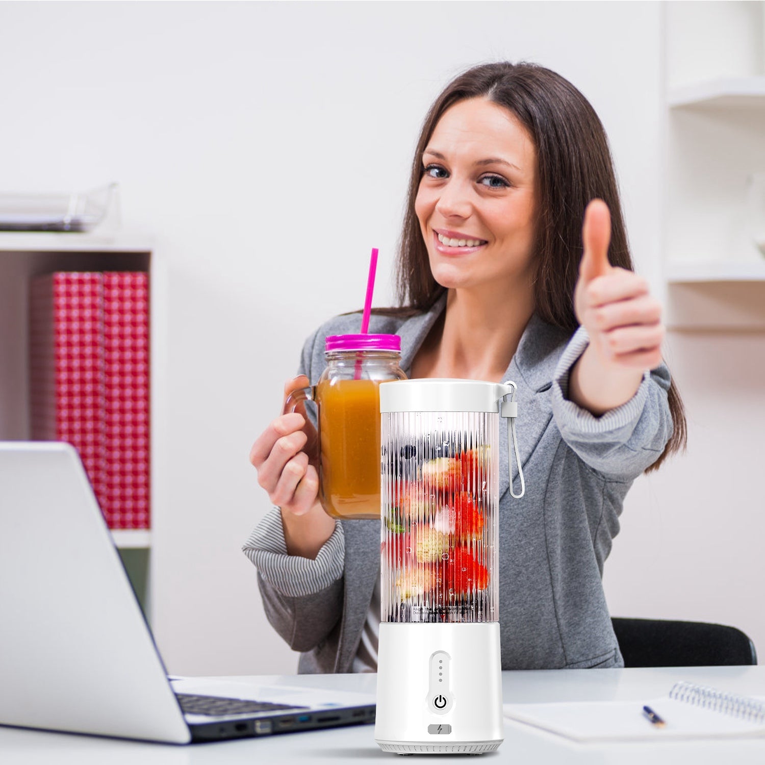 450ML/15.2OZ Portable Fruit Blender with 6 Blades Rechargeable Juice Cup for Shakes Smoothies Juice Personal Mini Fruit Mixer for Outdoor Gym Office