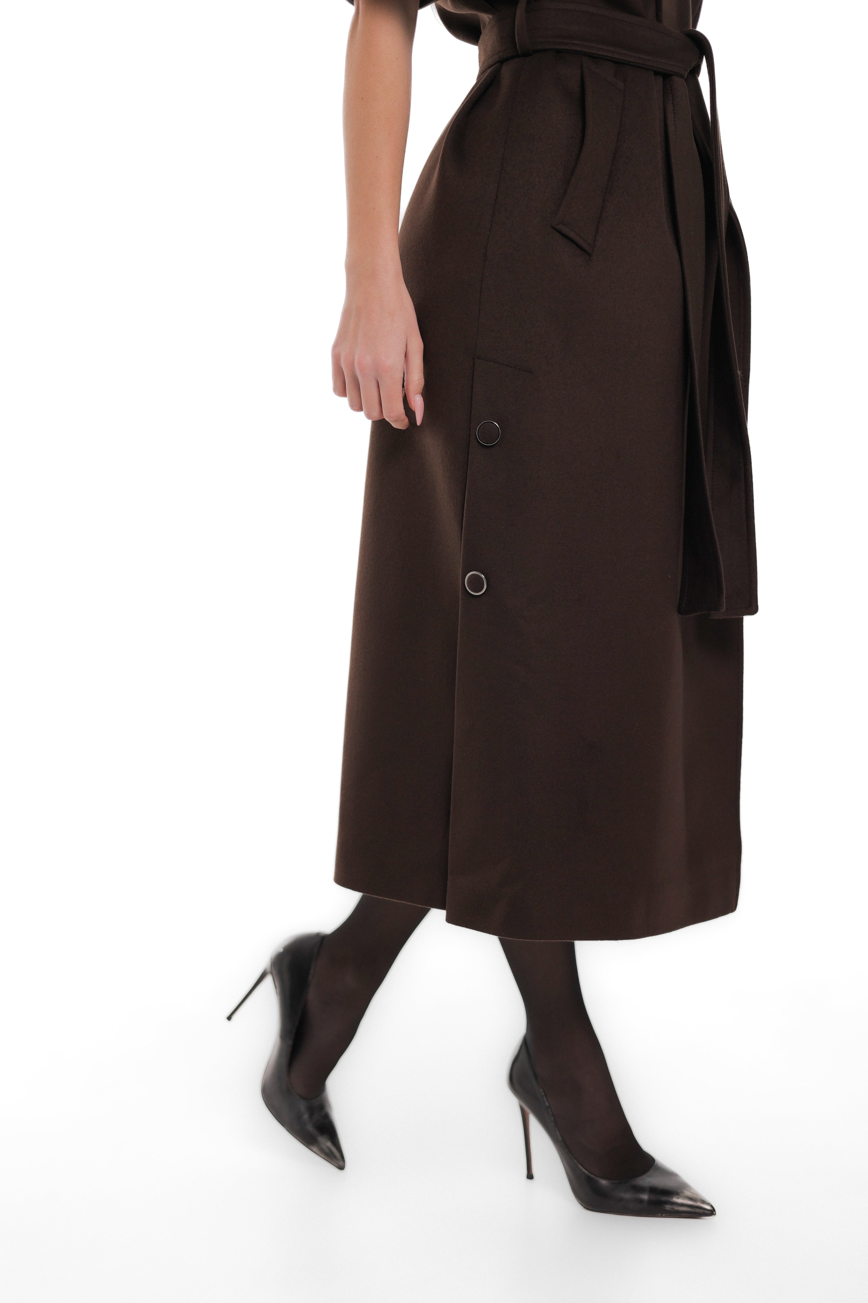 Evelyn Structured Short-Sleeve Coat in Chocolate