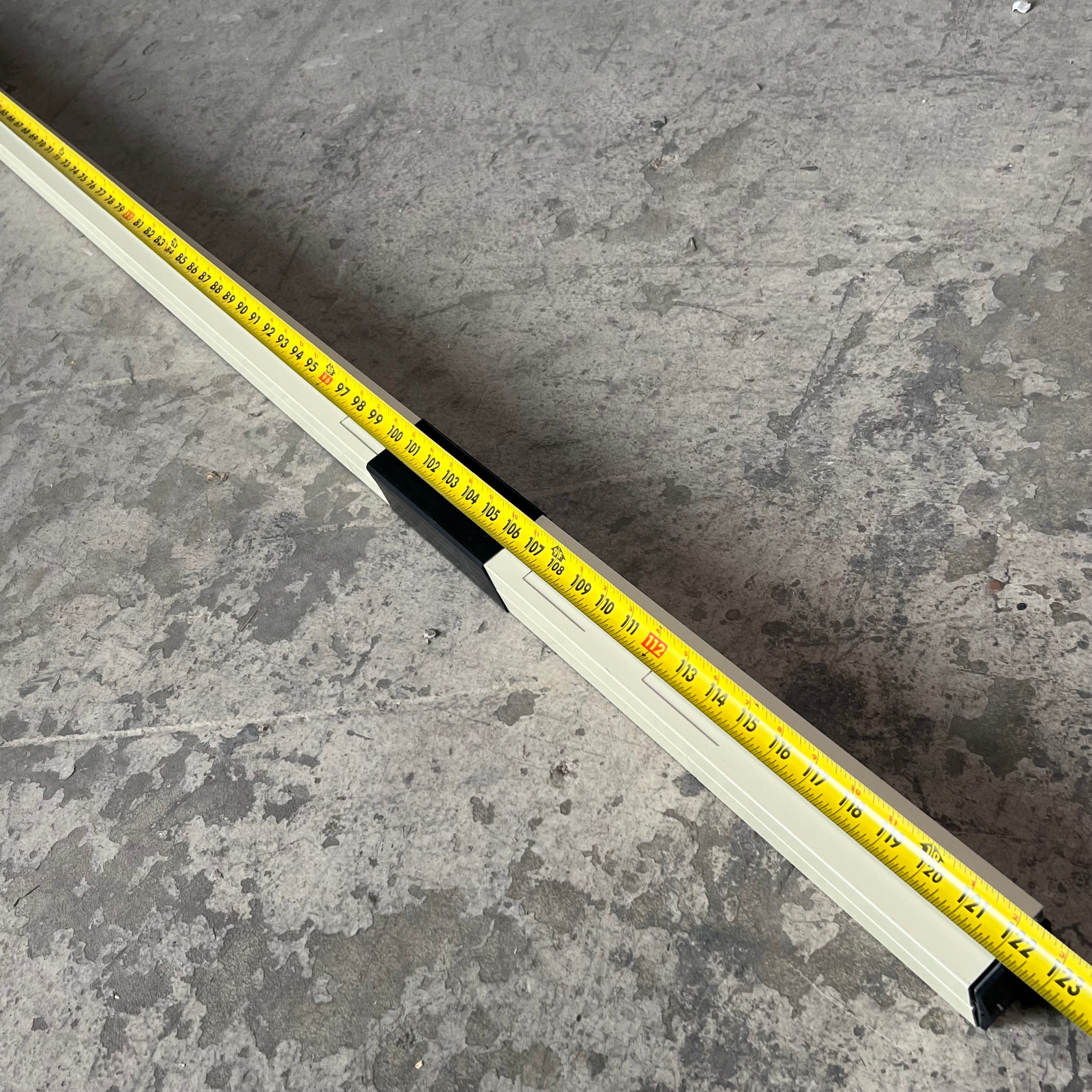 HUBELL Aluminum Service Pole 10 ft. 2" L x 2.13" W, Ivory HBLPPOAI
