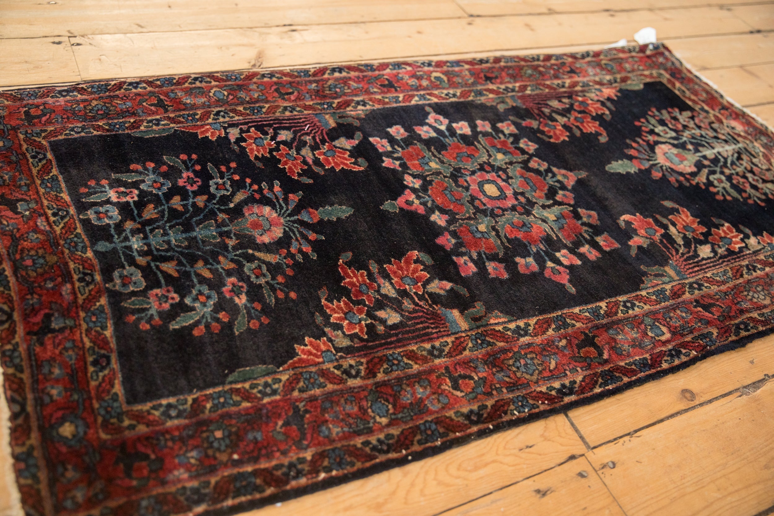 2.5x5 Vintage Fine Sarouk Rug Runner