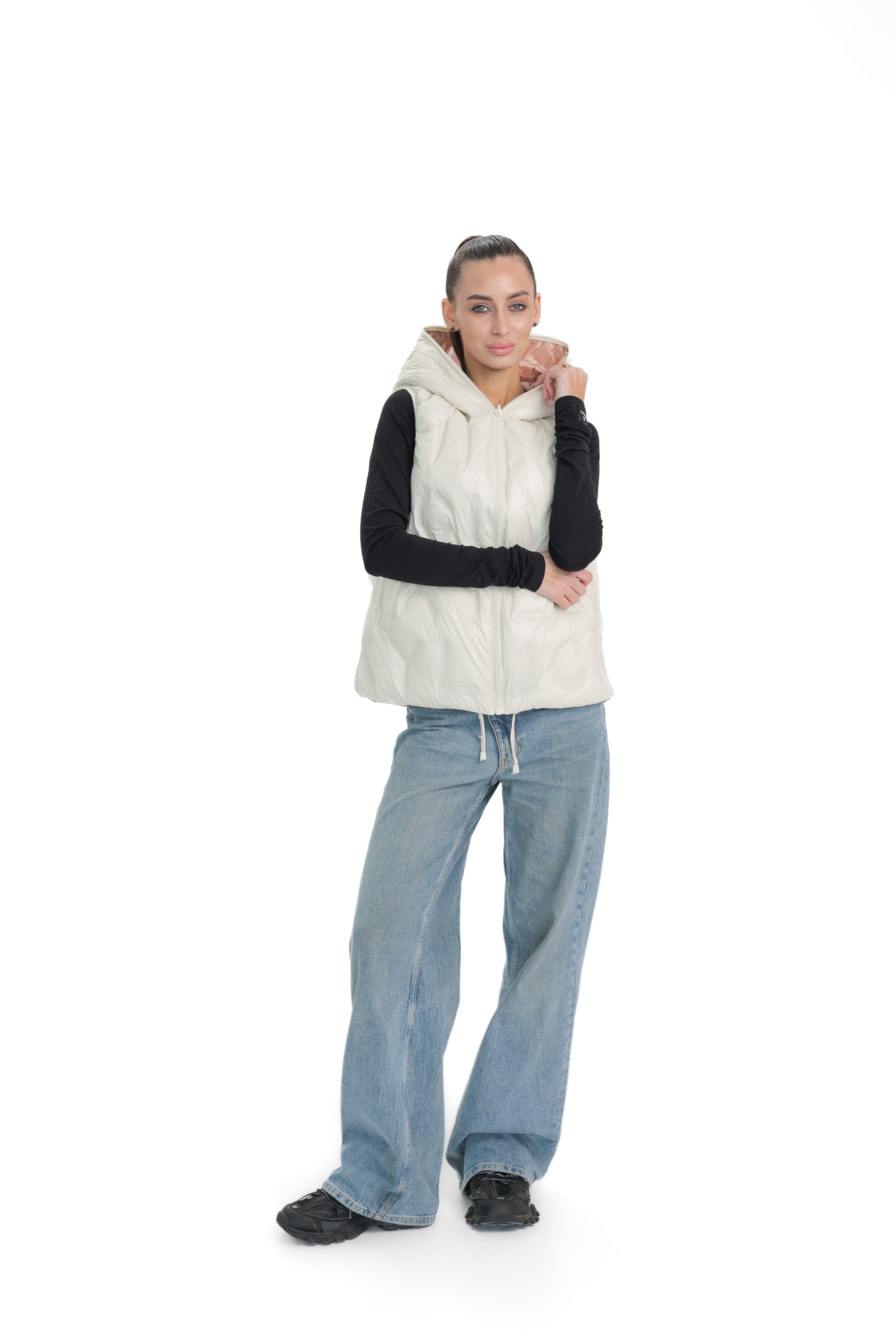 ⇆ Reversible Light Insulated Vest Powder | Ivory