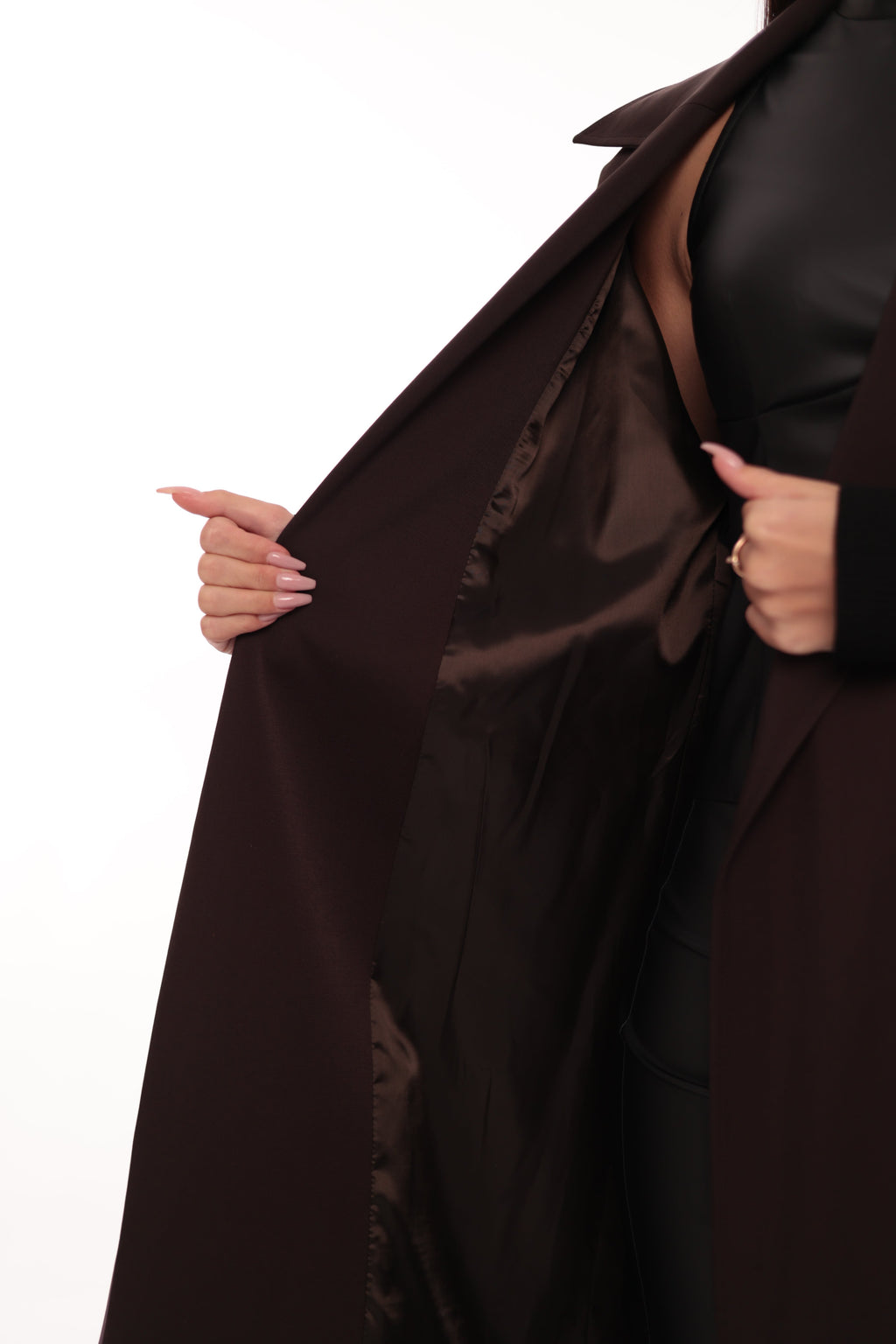 Miru Trench Coat in Chocolate