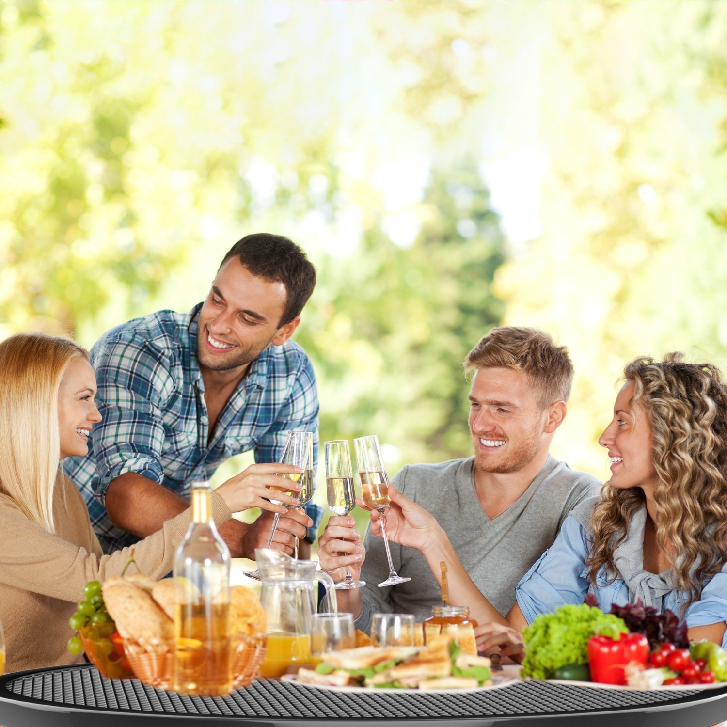 46" Round Picnic Table With Umbrella Hole
