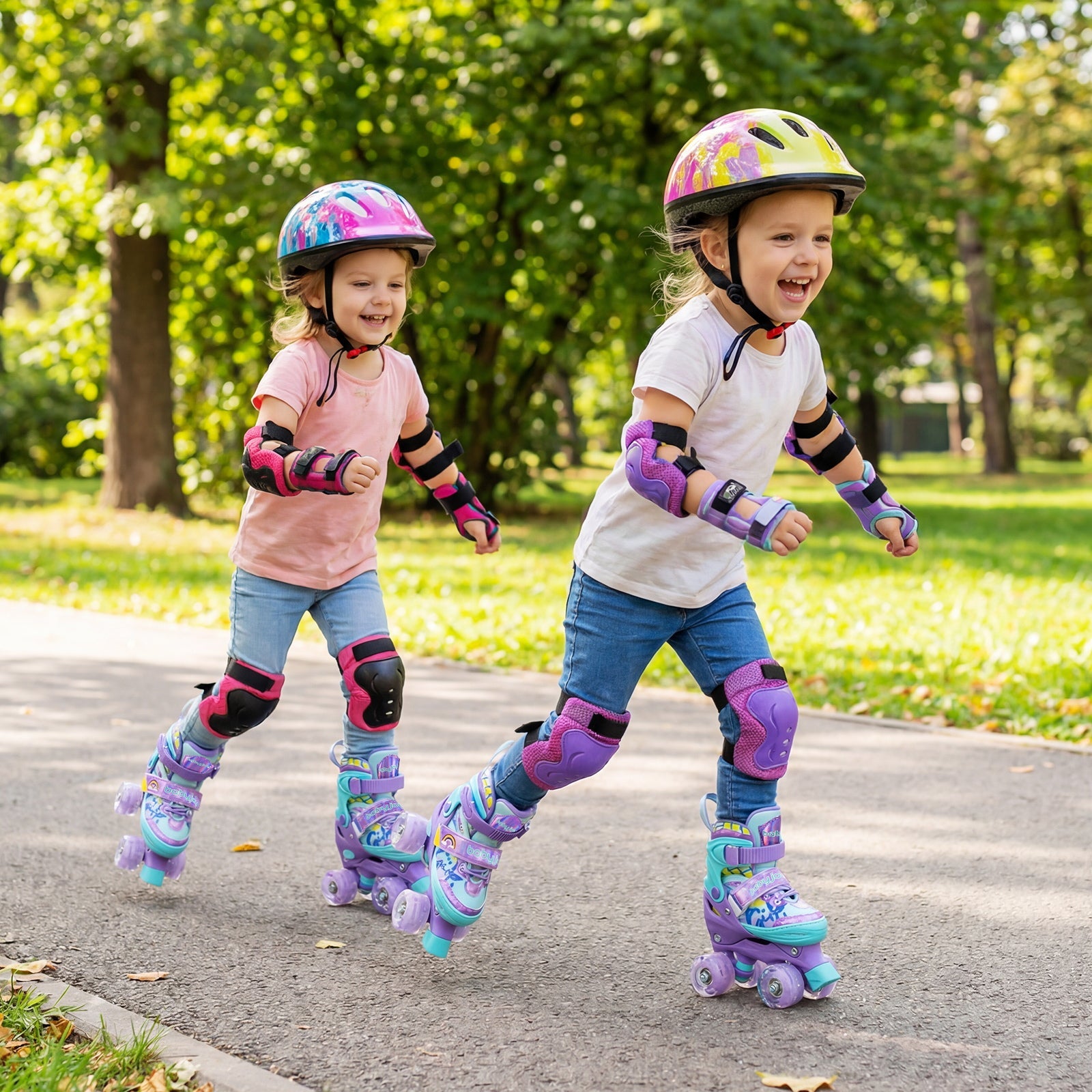 4 Sizes Adjustable Kids Roller Skates with Light-up Wheels and Safety Protection-Purple