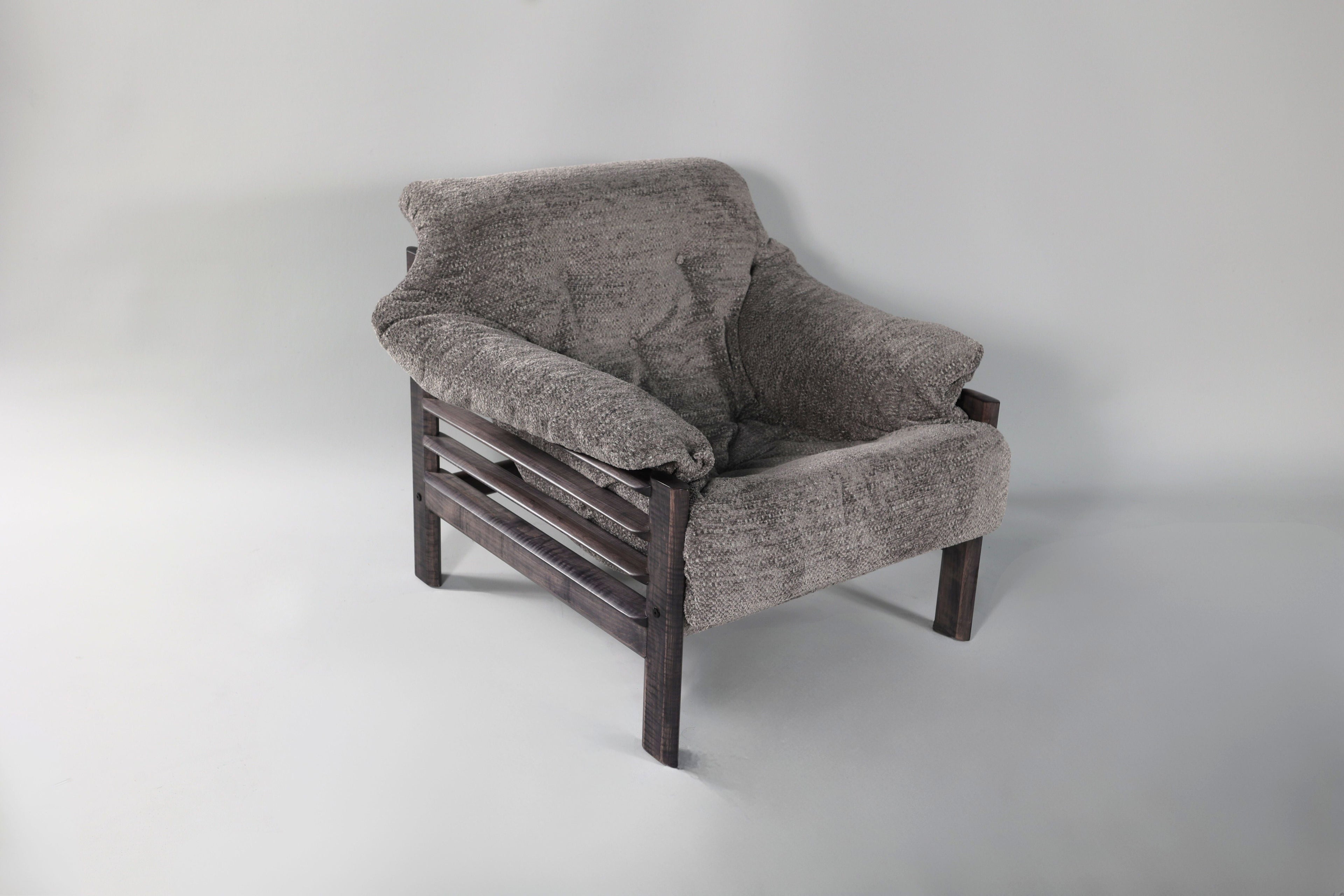 Chair & Ottoman – Oswalt Sterling with Tiger Maple Arms (Black)