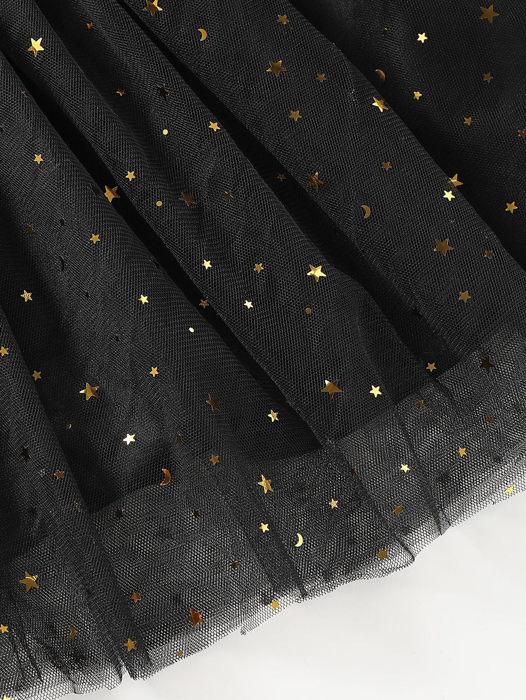Long sleeve solid color pleated skirt