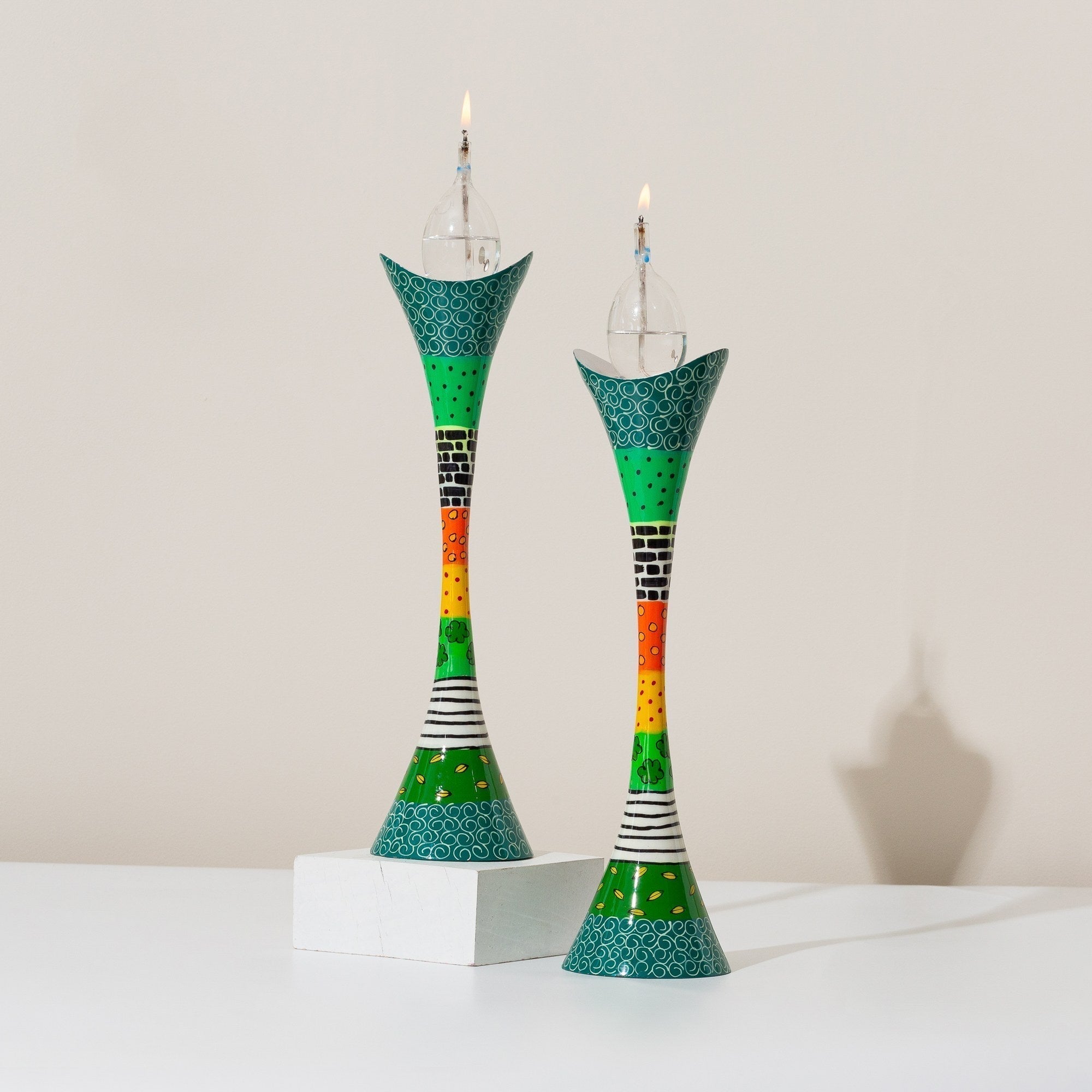 Elegant Handcrafted Candle Holders – Premium Curved Series