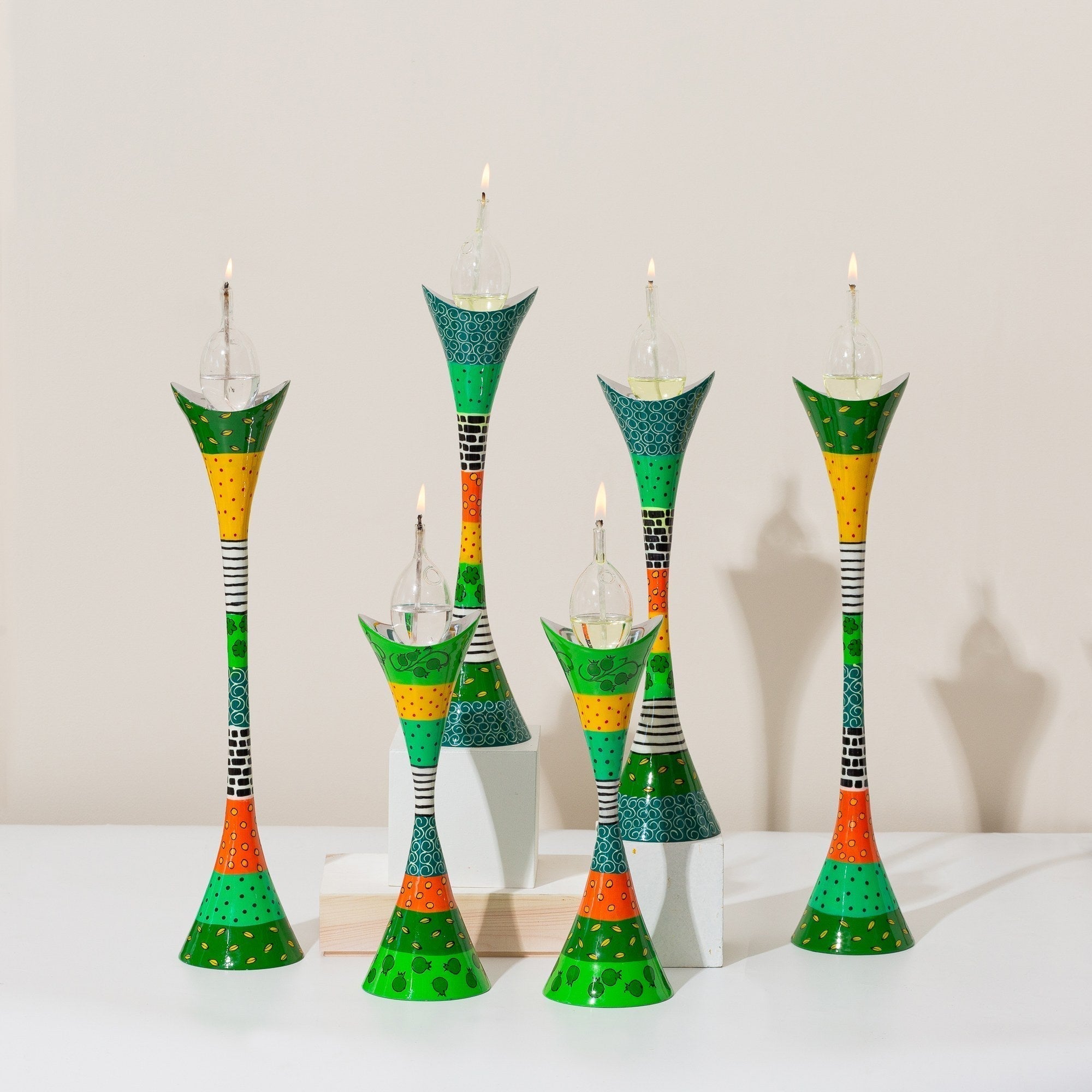 Elegant Handcrafted Candle Holders – Premium Curved Series
