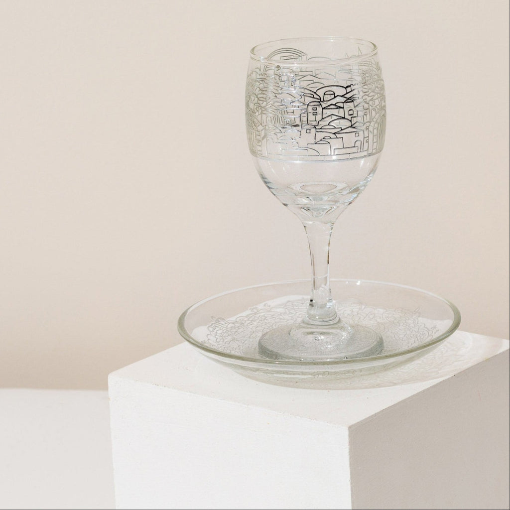 Elegant Glass Kiddush Cup for Shabbat – Jerusalem Glass Series