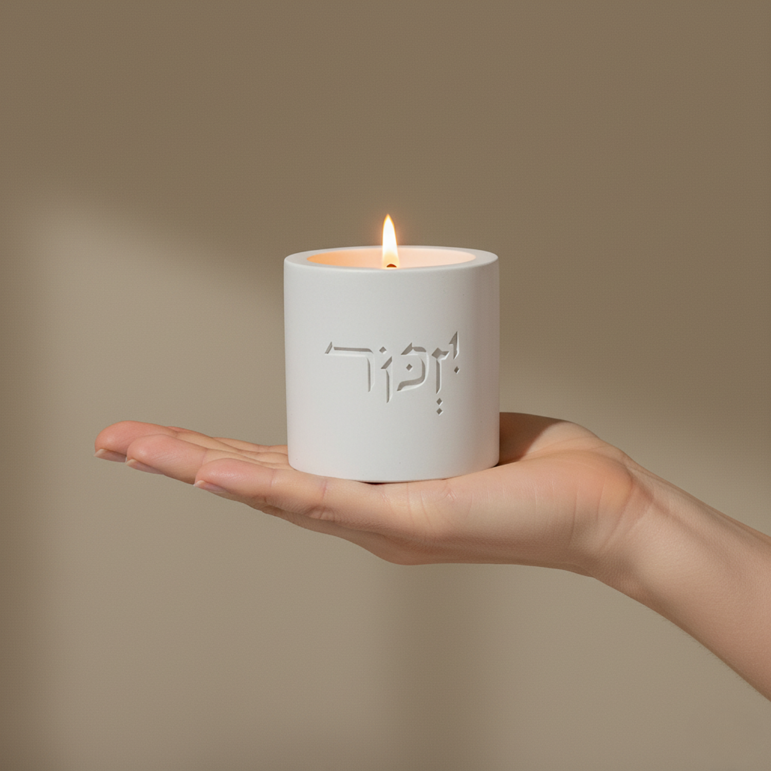 Clean Yizkor Concrete Candleholder – To Remember Series