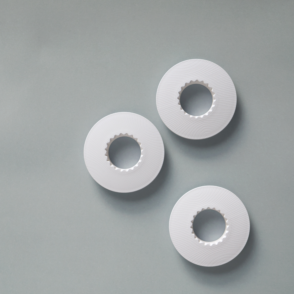 ORIGAMI - Coffee Dripper Holder - Grain Pattern - White with Black
