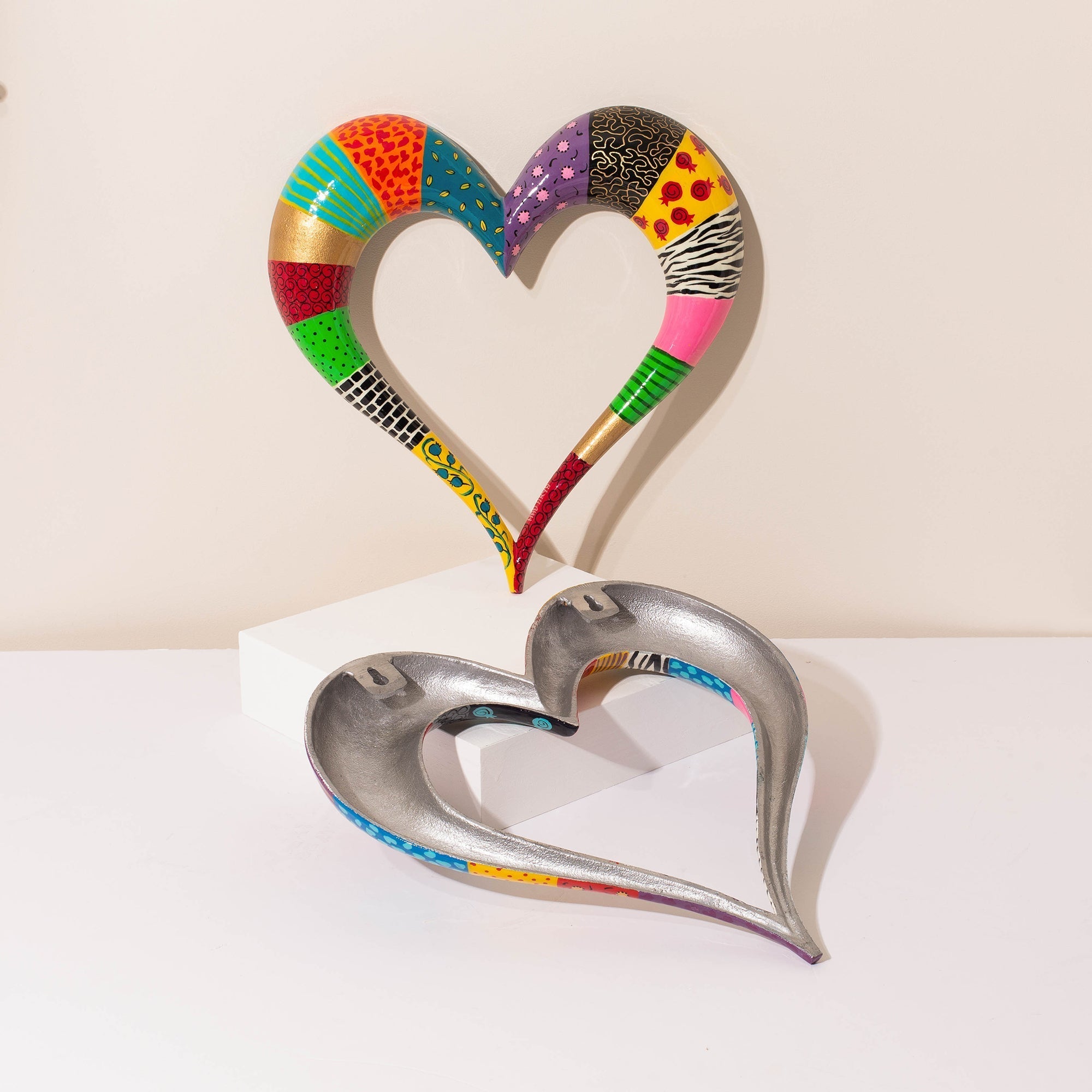 Modern Handcrafted Heart Wall Art – Colorful Design – ArtBeat Series