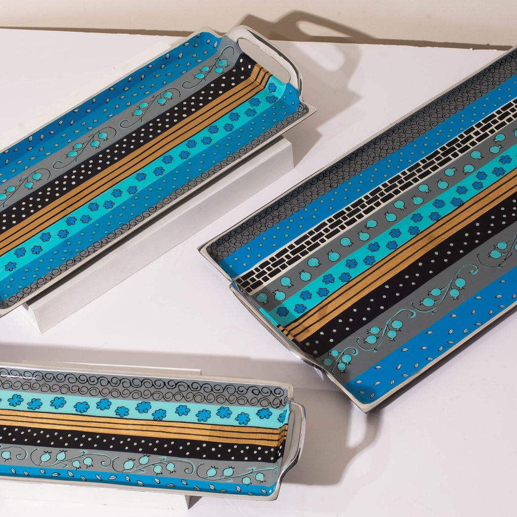 Elegant Hand-Painted Tray for Festive Tables – Traya Series