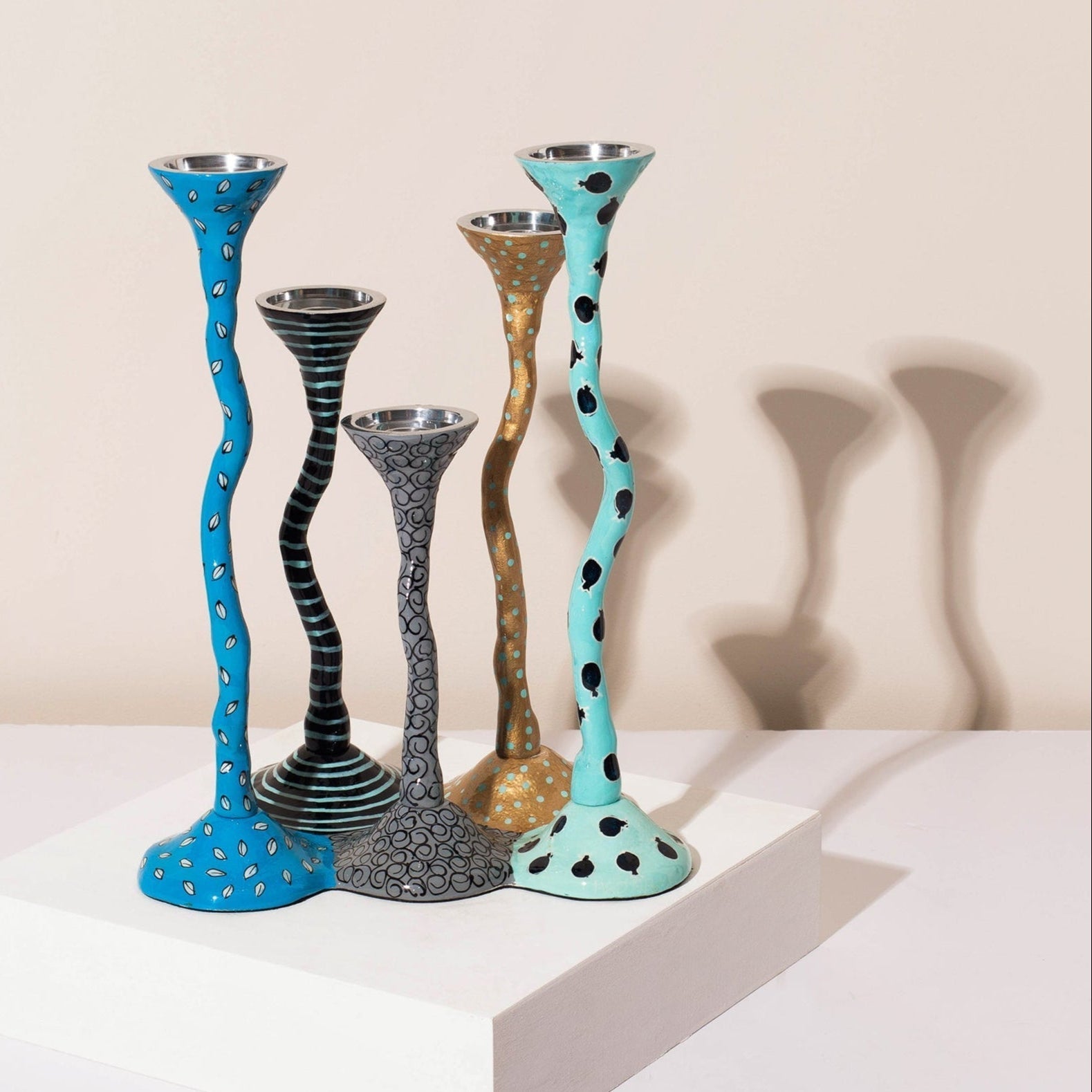 Modern Shabbat Candlesticks – Flowing Aluminum Craft – Bonded Series