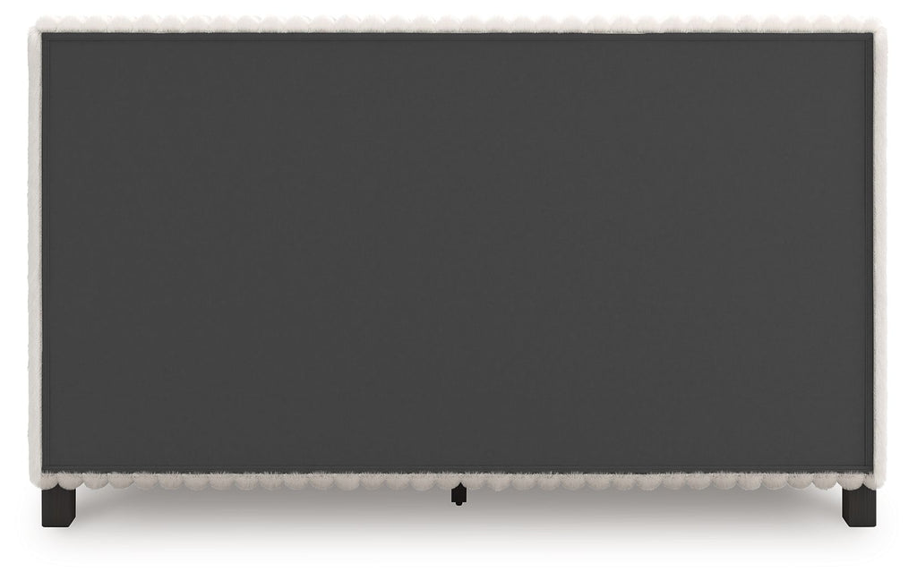 Zuraleus - Upholstered Bed