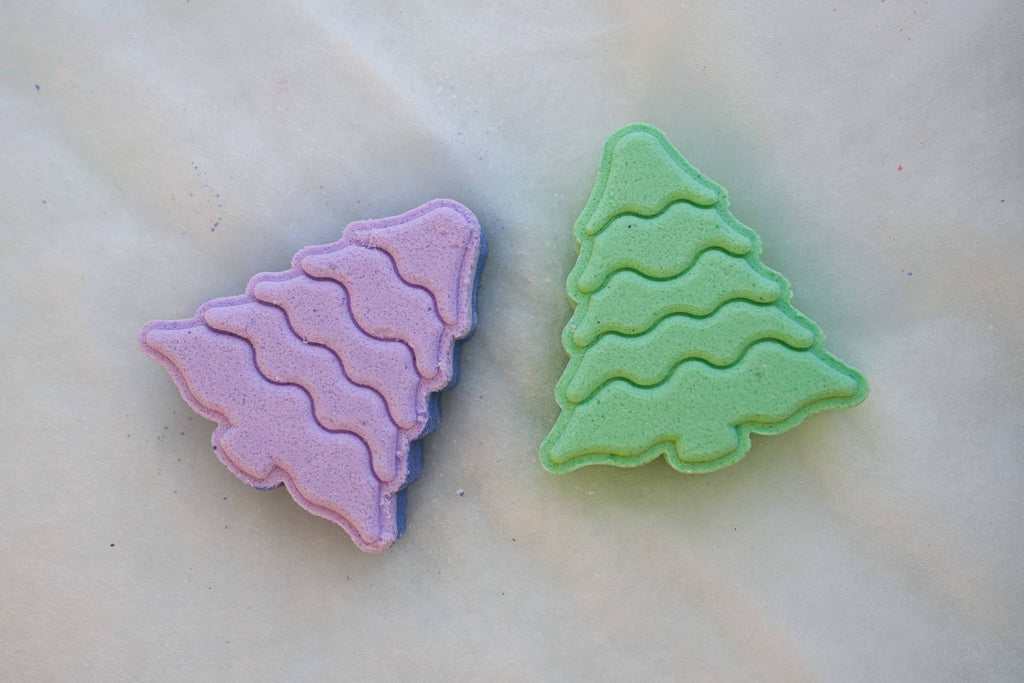 Lavender Cedarwood Christmas Tree Bathbomb