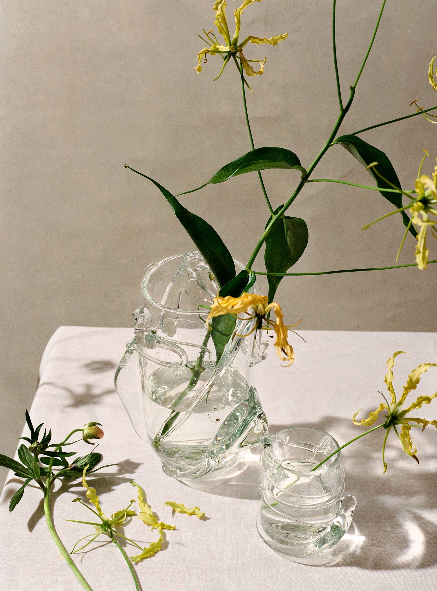 vine vase