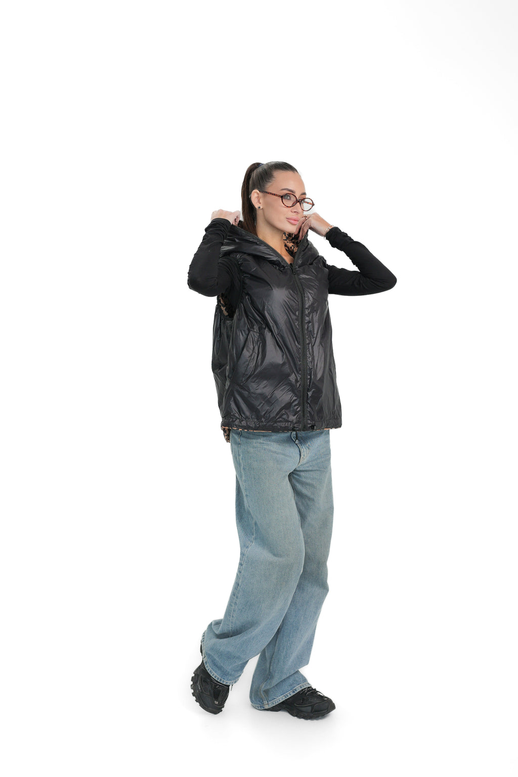⇆ Reversible Light Insulated Vest Black | Leo