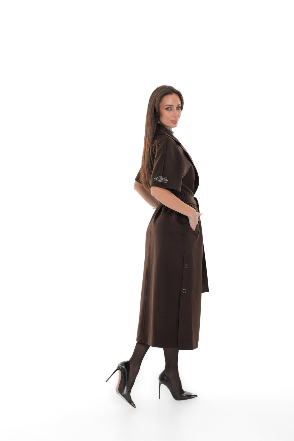 Evelyn Structured Short-Sleeve Coat in Chocolate