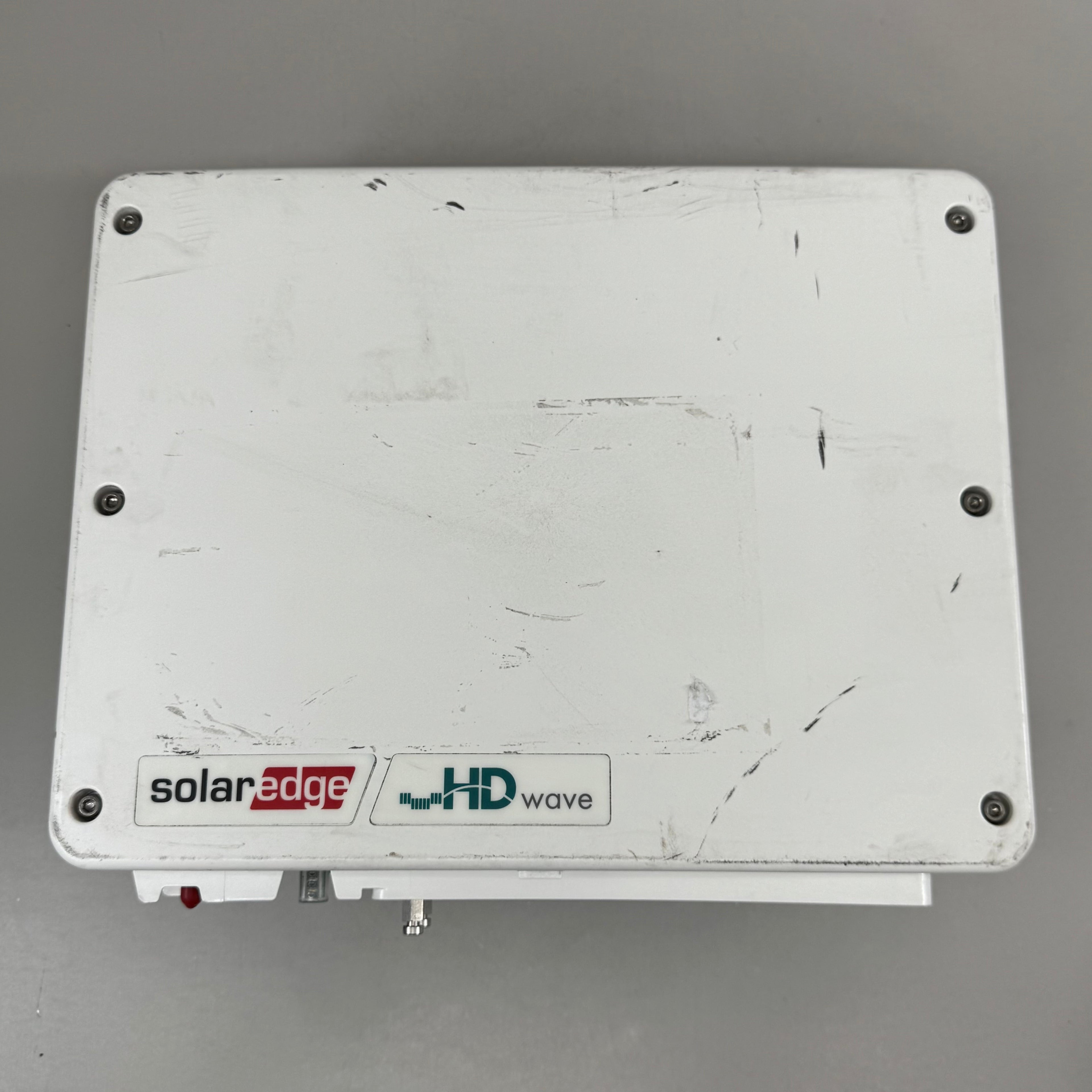 SOLAREDGE Photovoltaic Rapid Shutdown System  14"x11"x6" White 73053922-D3 (As-is (See Images))