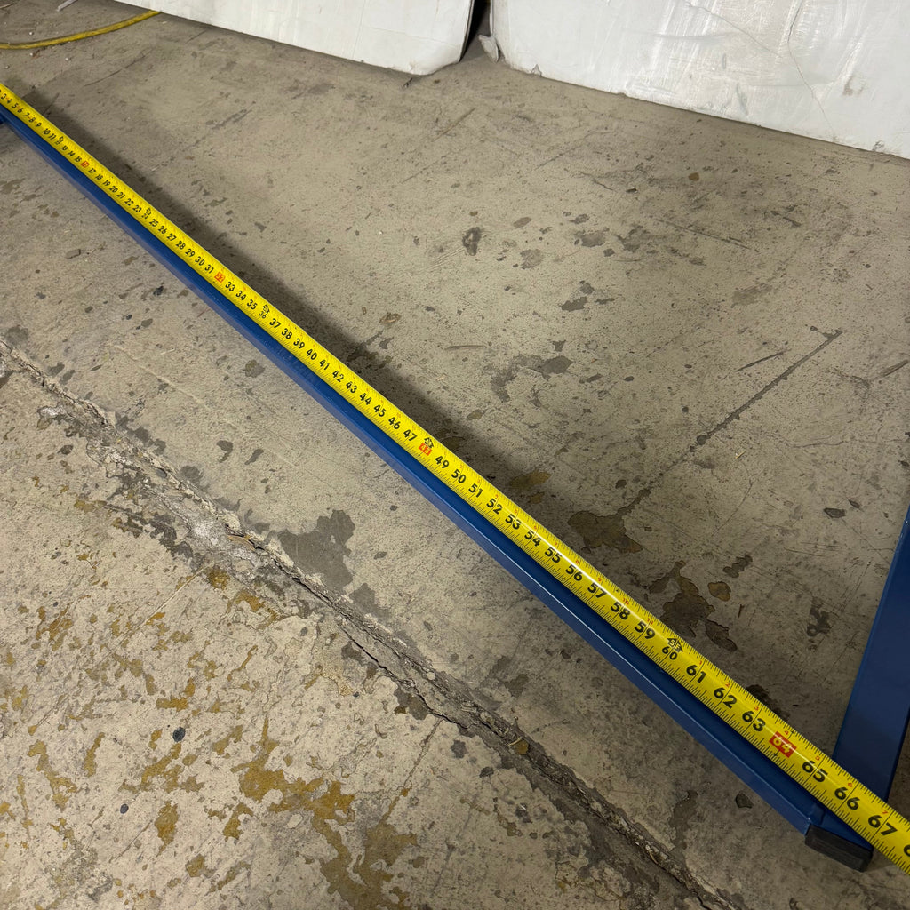 XL Indoor 3D Target Stand Sz 61.5" H x 66.5" L x 23.5" W, Blue/Grey