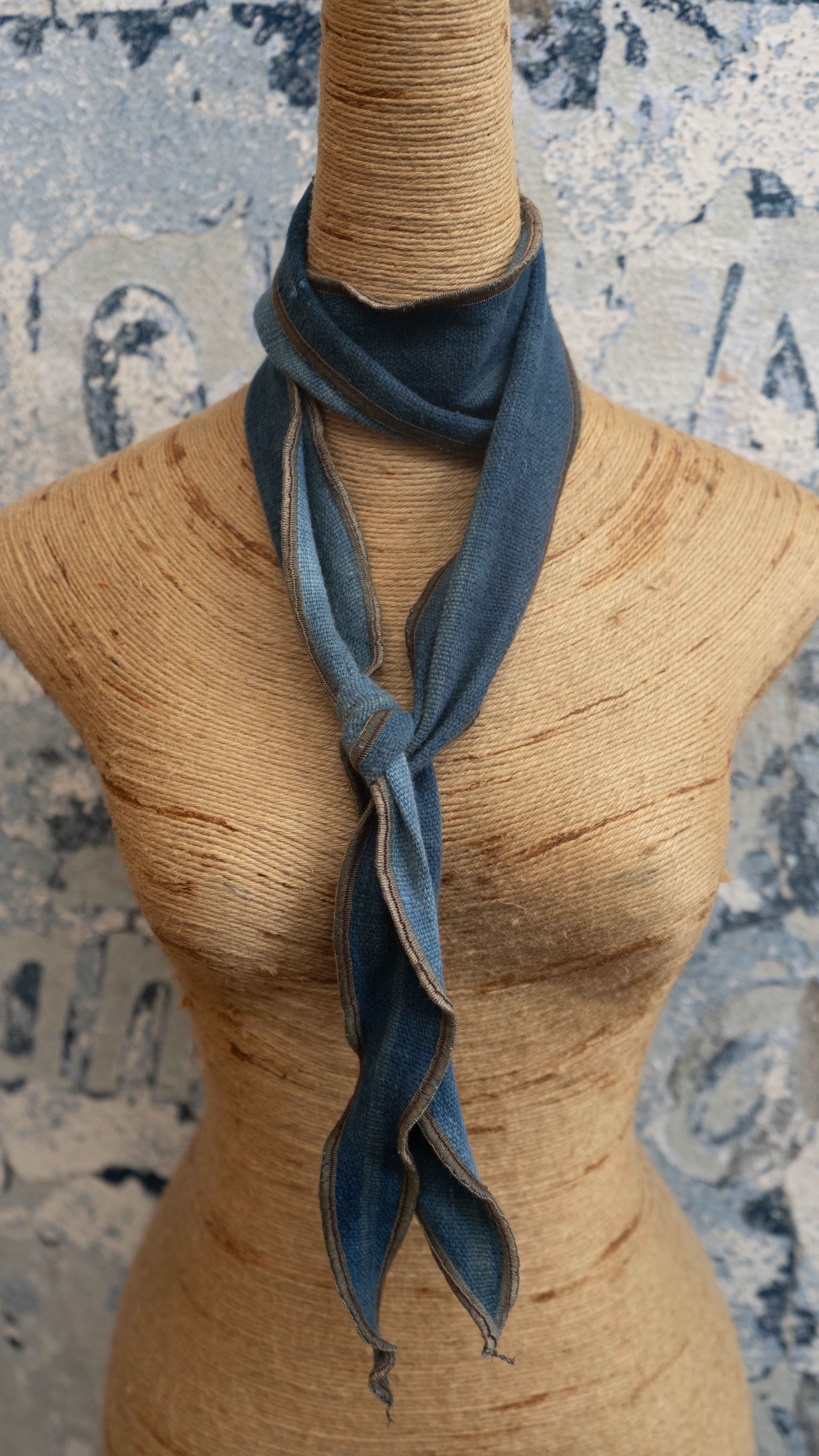 Apache Ridge Road Neck Scarf