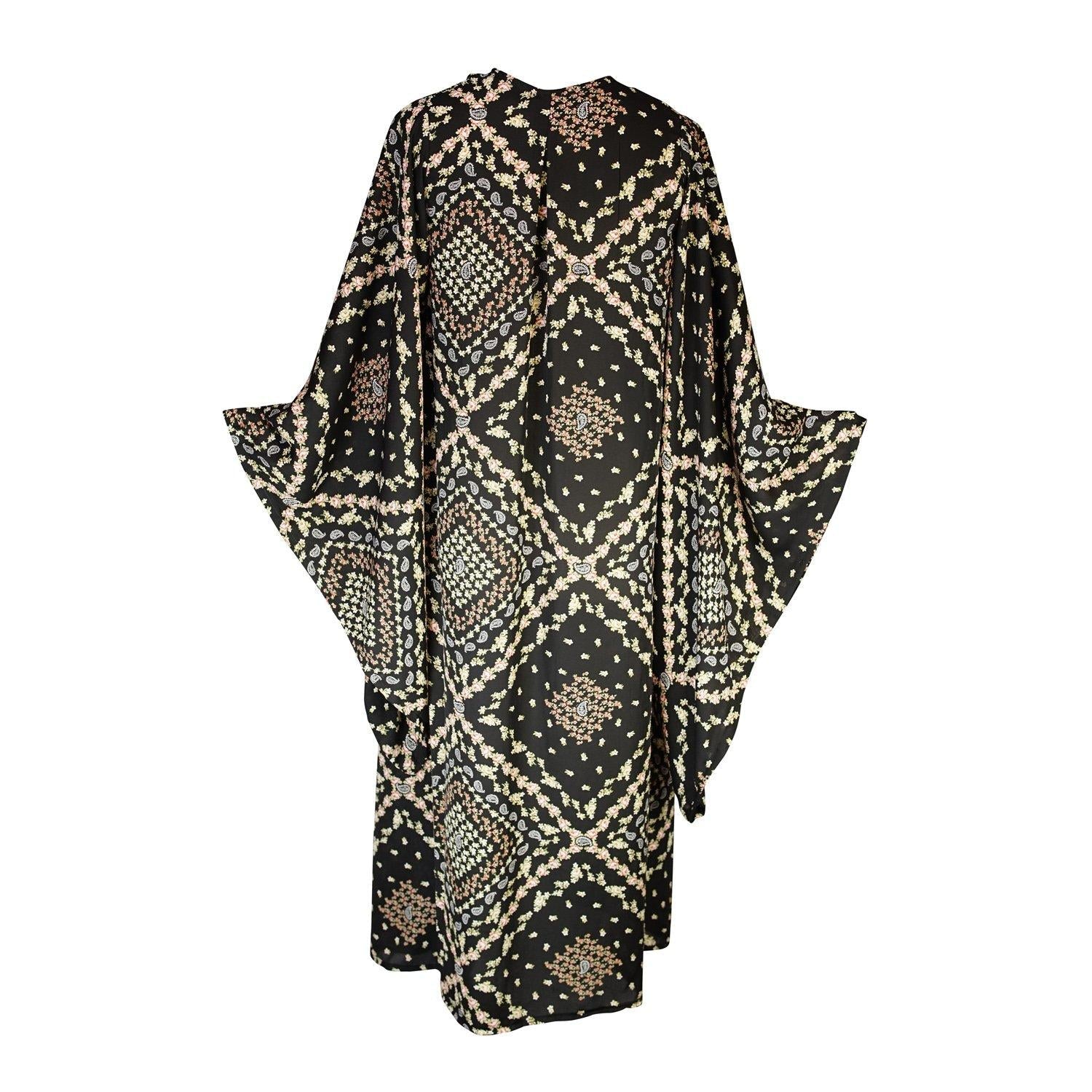 Antoinette Kimono