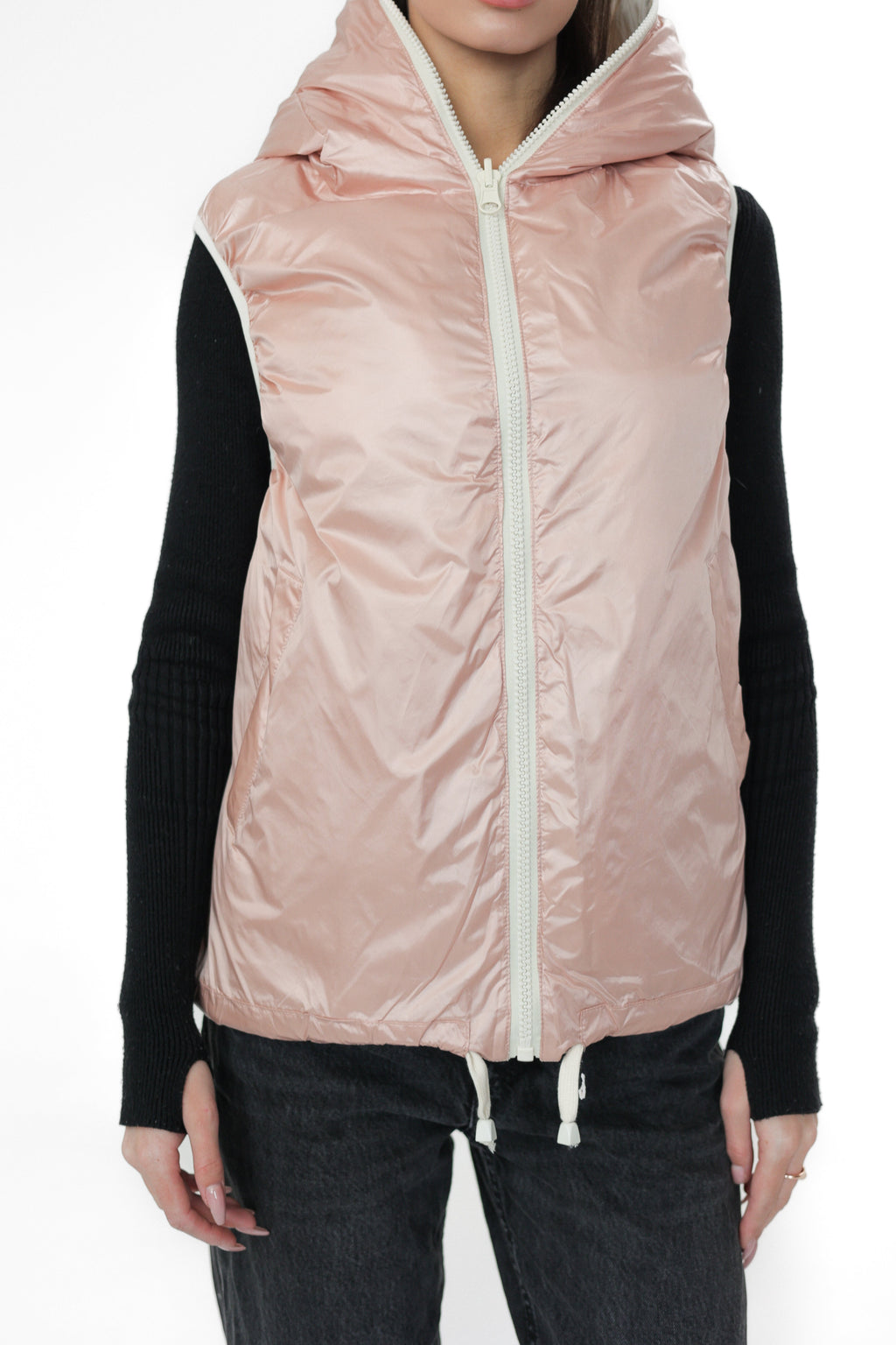 ⇆ Reversible Light Insulated Vest Powder | Ivory