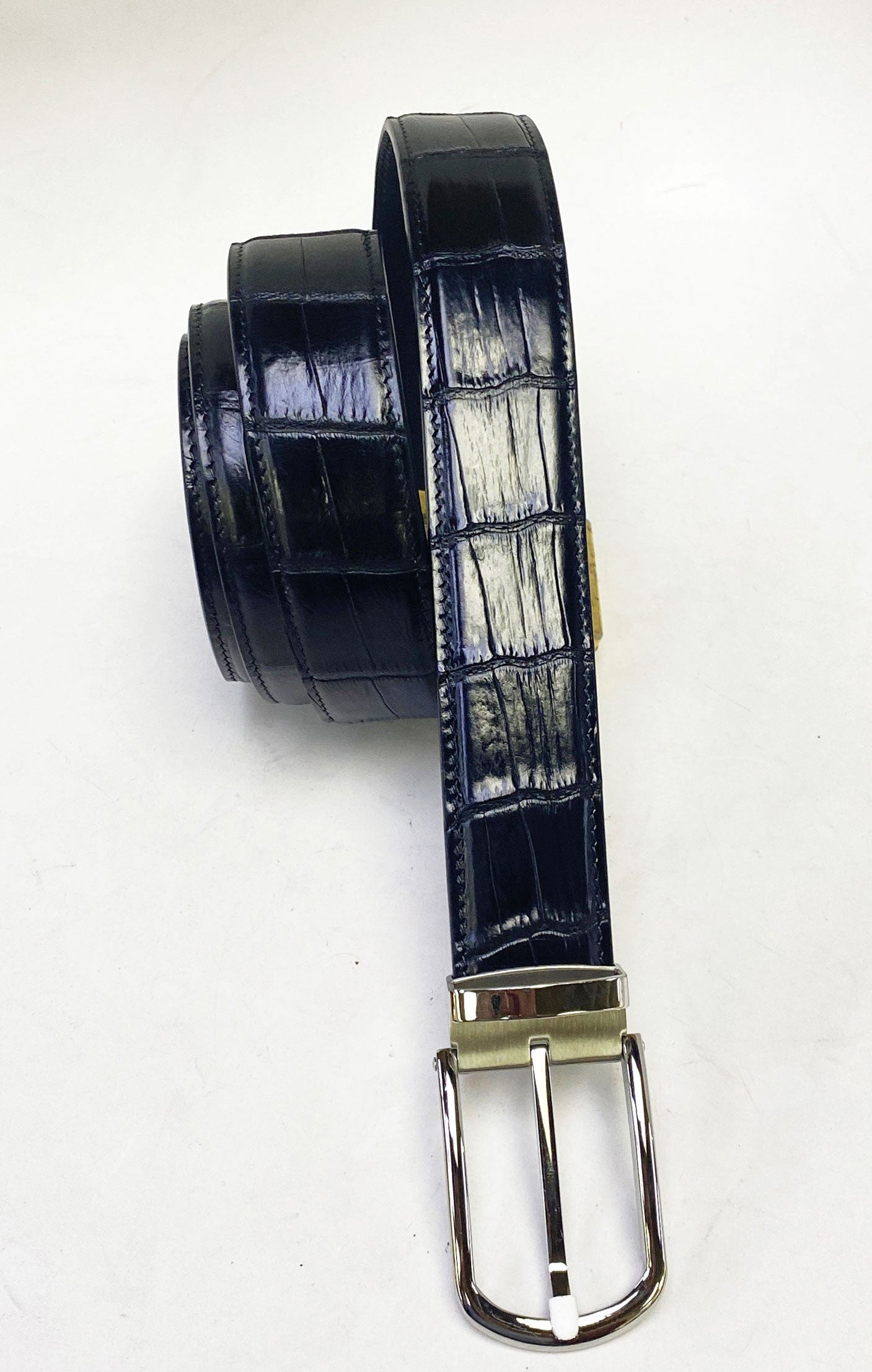 Style: Commander-Black