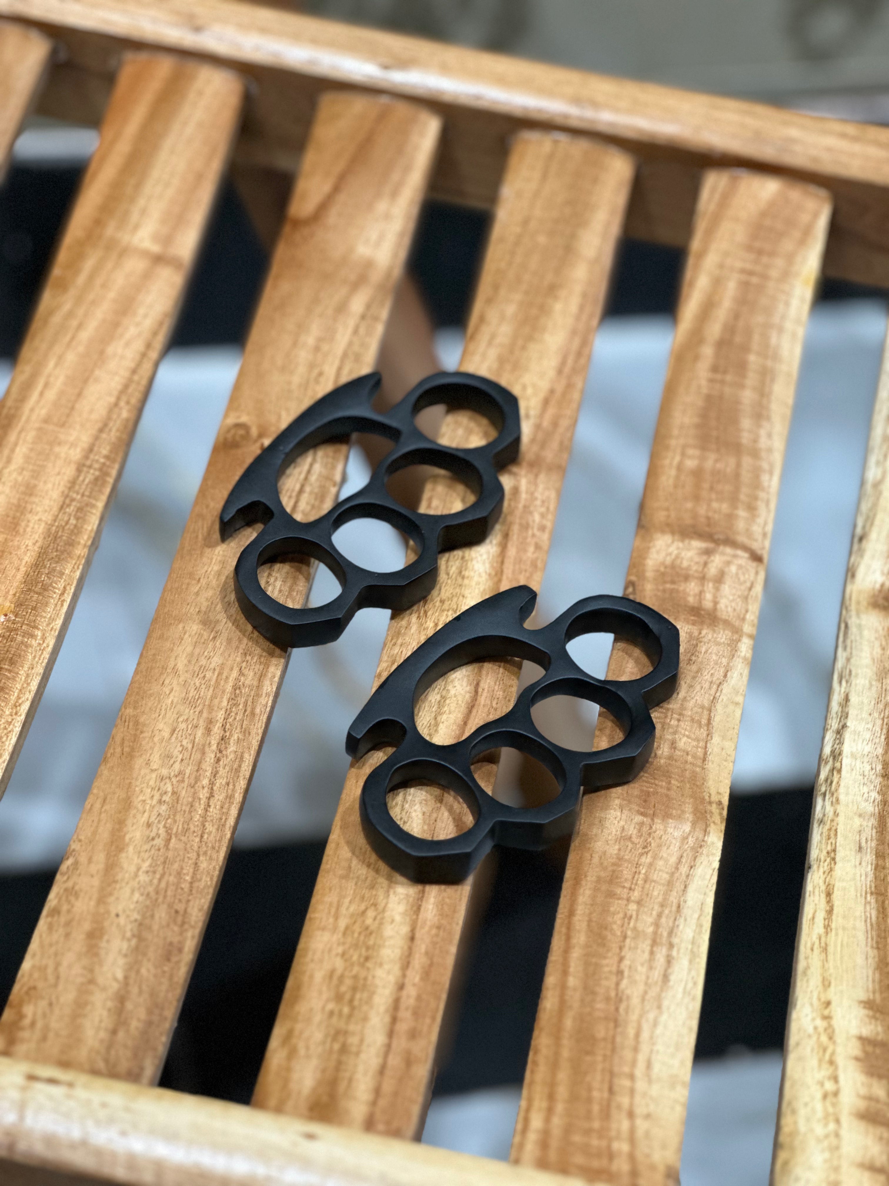 Custom Handmade Black Steel Knuckle Duster with Belt Loop Leather Case - Solid Brass Construction