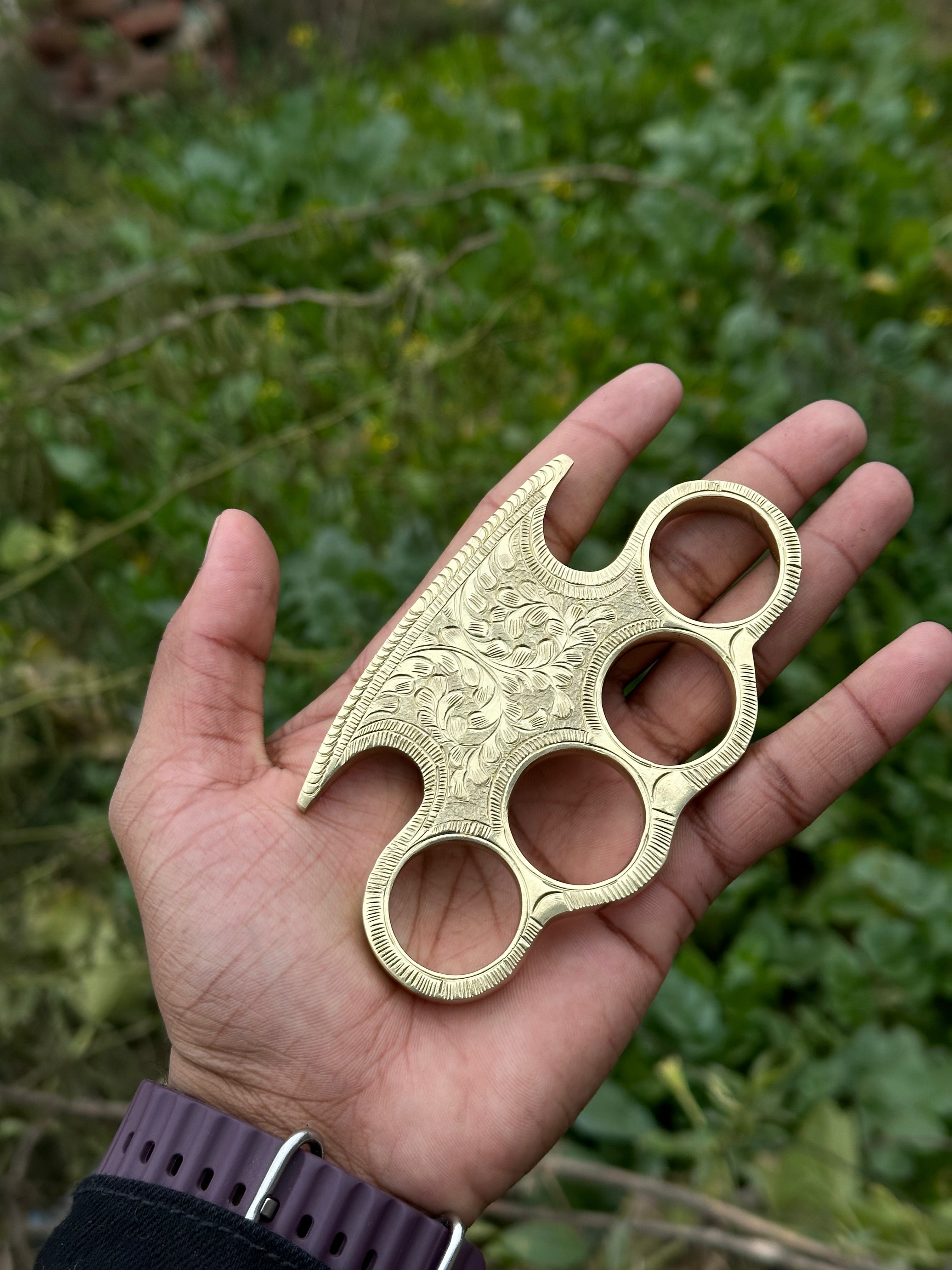 Handmade Engraved Brass Knuckle with Premium Leather Belt Case – Solid Brass Duster for Men