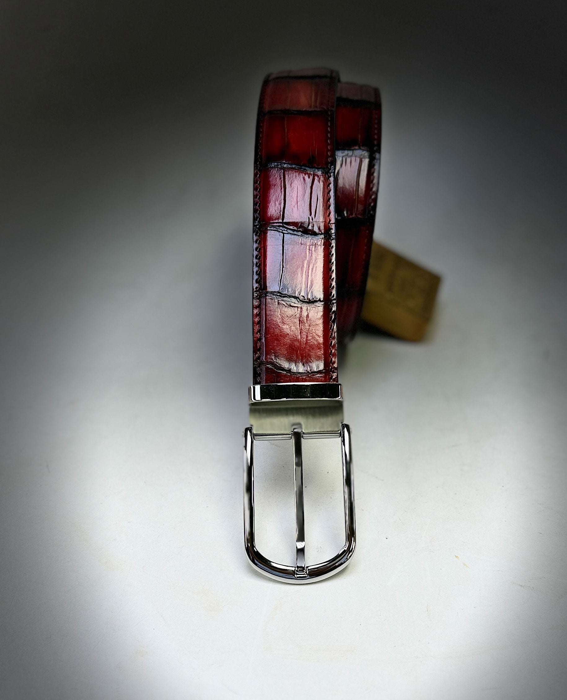 Style: Maurice Alligator Belt-Burgundy
