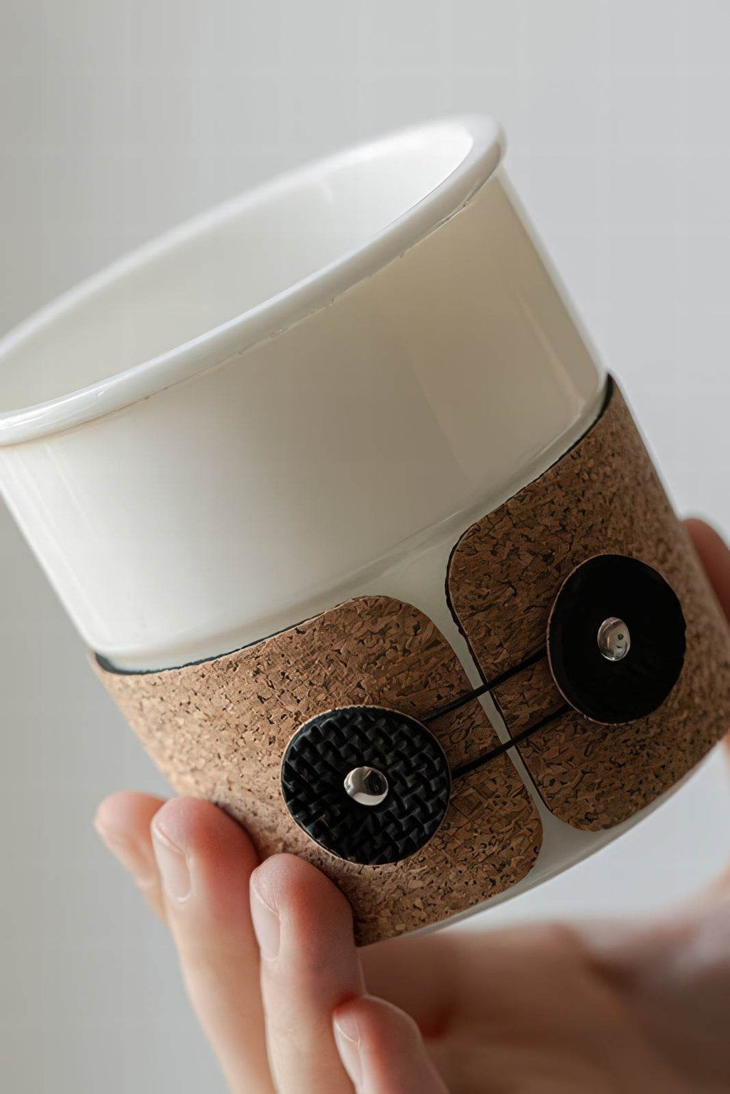 Ceramic Coffee Mug – Simple & Heat-Resistant
