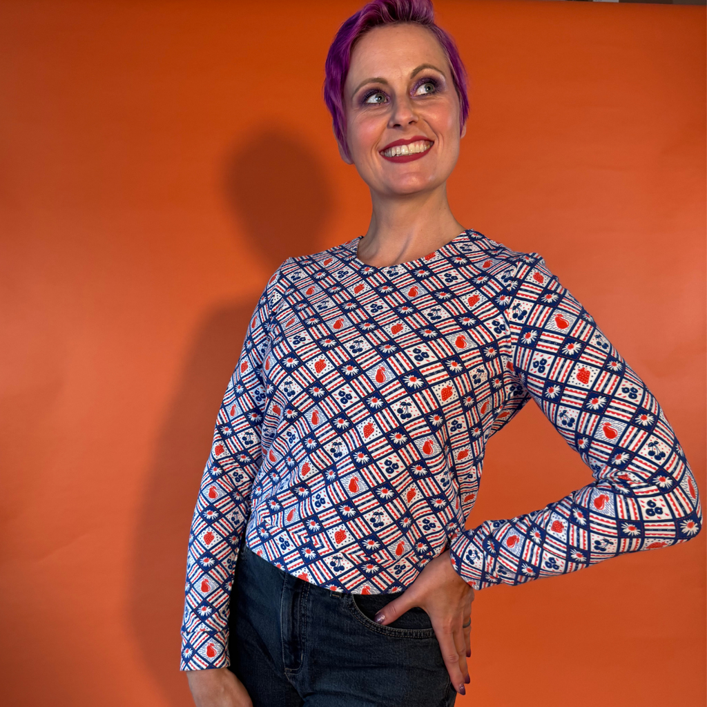 Fruit Picnic Pullover in Blueberry