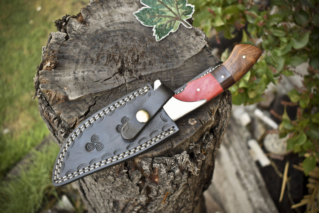Custom Handmade Damascus Steel Hunting Knife with Pakkawood & Rosewood Handle | Steel Bolster | Includes Leather Sheath  Product Description: