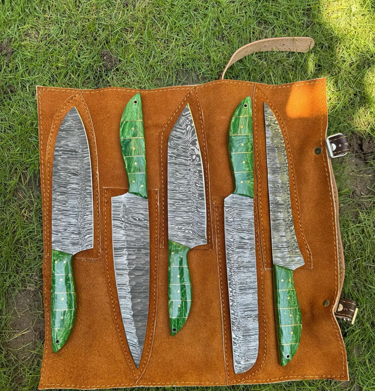Custom Handmade Damascus Kitchen Knife Set – 7" Blade with Resin Handle