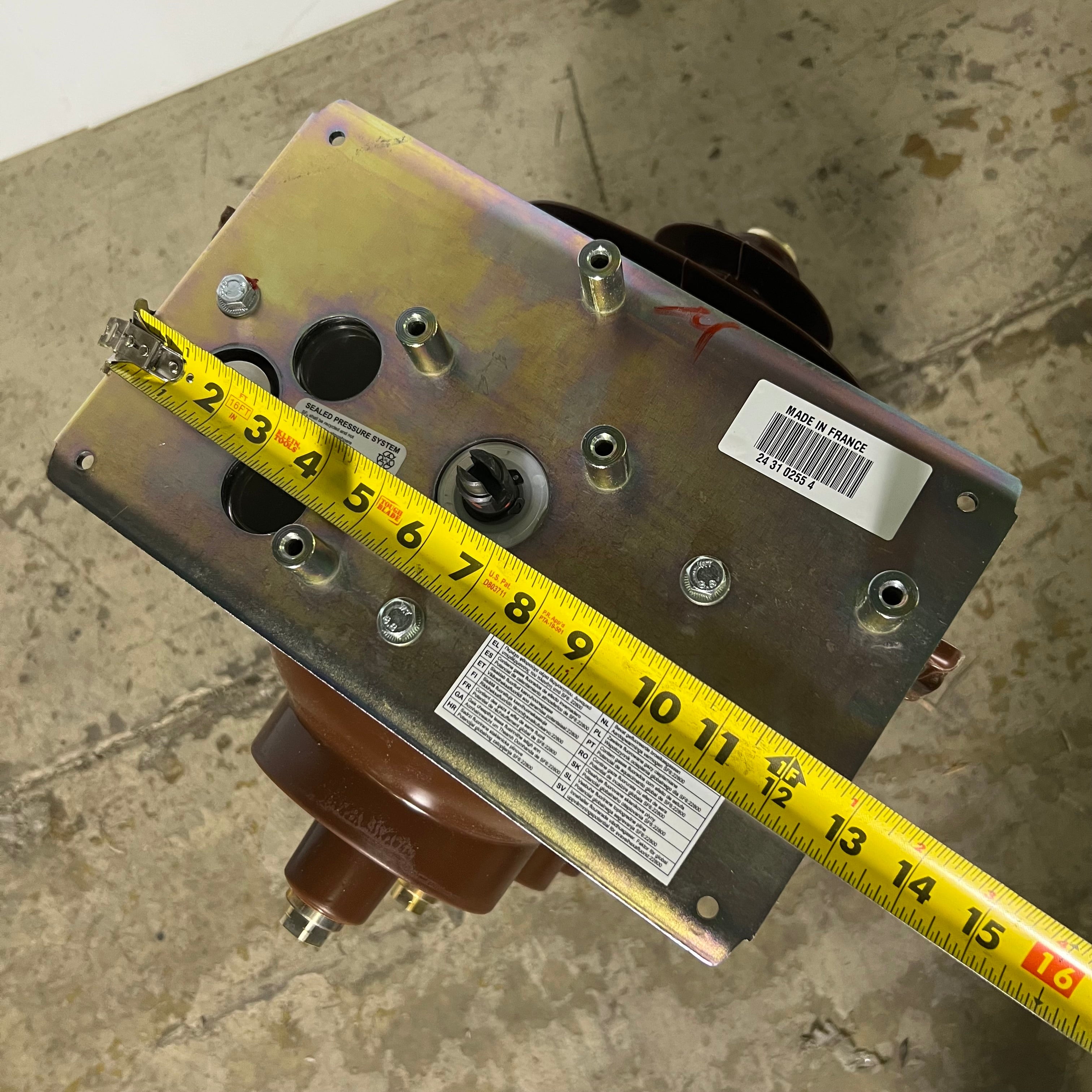 Isolation Load Break Switch Disconnector Sz 27.5” L x 13” W 243102554